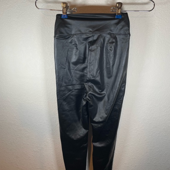 Offline By Aerie Real Luxe Black Faux Leather Leggings - Picture 6 of 7